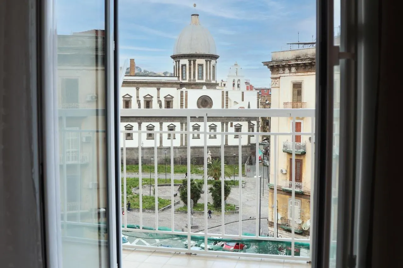 Apartment House Emy In Central Naples