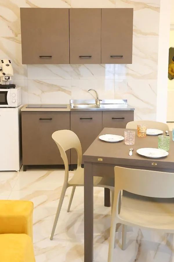 Apartment House Emy In Central Naples